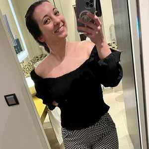 Meet your Posher, Sylvia